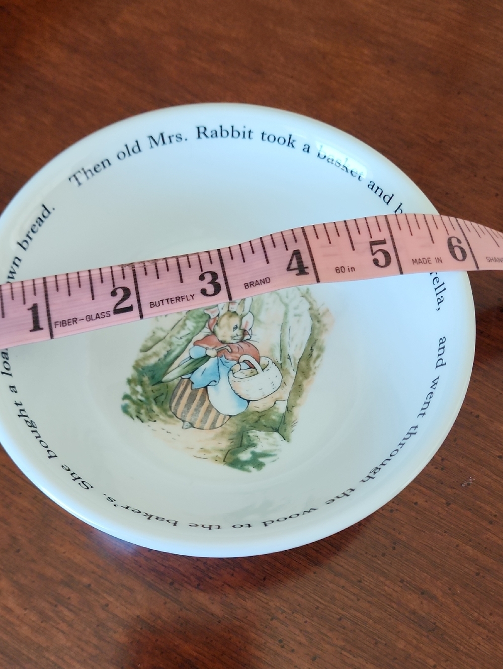 Peter Rabbit Cup/Bowl/Plate - Picture 9 of 10